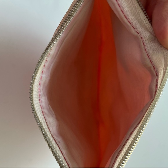 Pink Pineapple Makeup Bag with Stylish Zipper Detailing - Picture 5 of 6